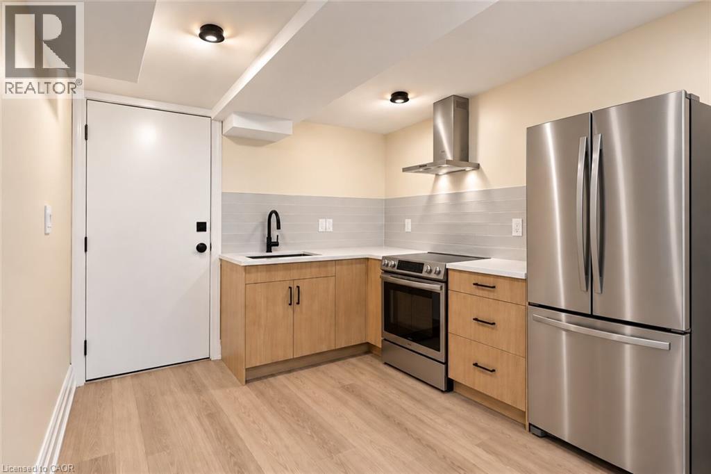 25 Grove Street Unit# 3 Property Photo 6