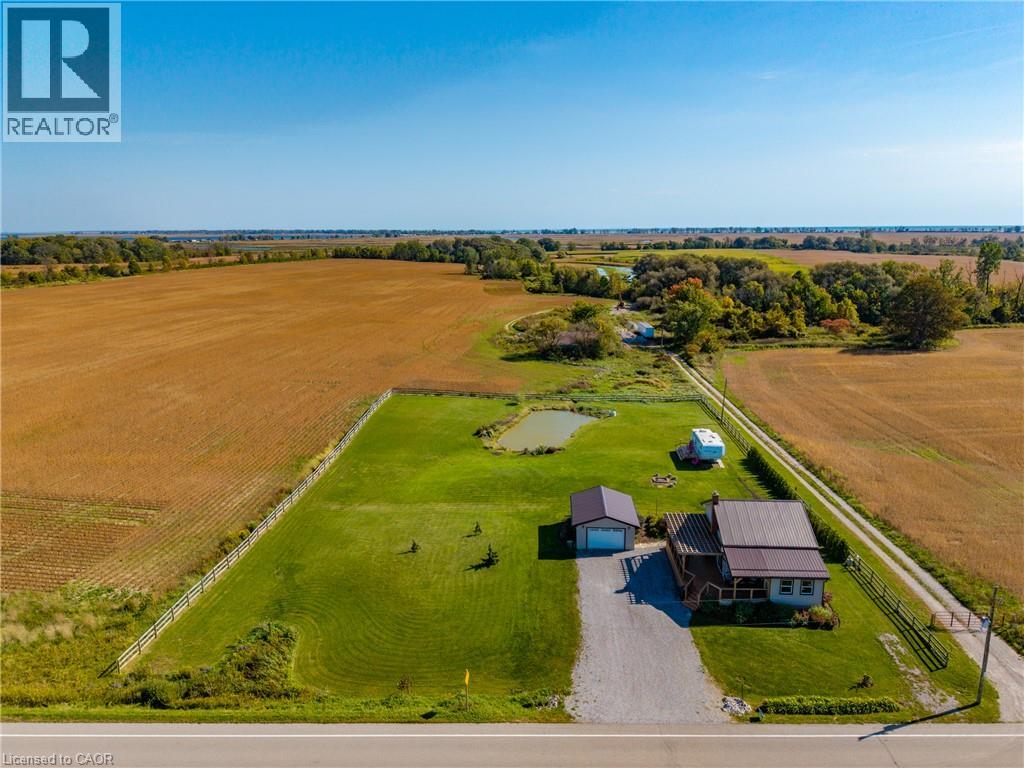 2936 Lakeshore Road Property Photo 1