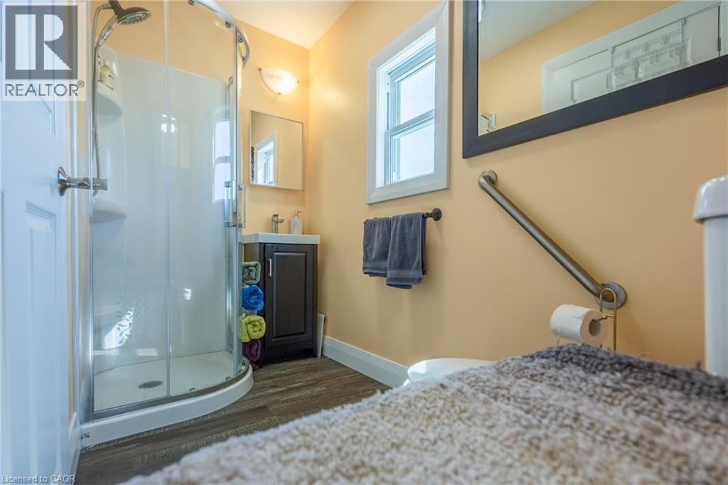 2936 Lakeshore Road Property Photo 12