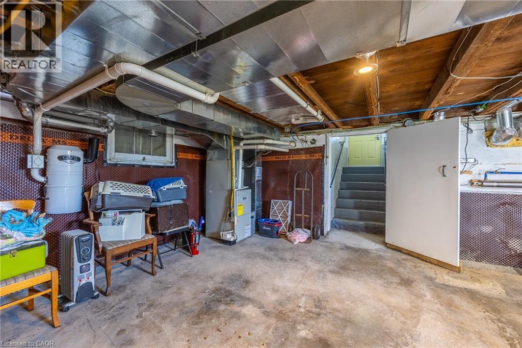 2936 Lakeshore Road Property Photo 22