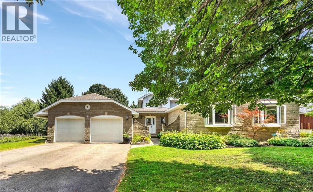 1 Danube Drive Property Photo 1