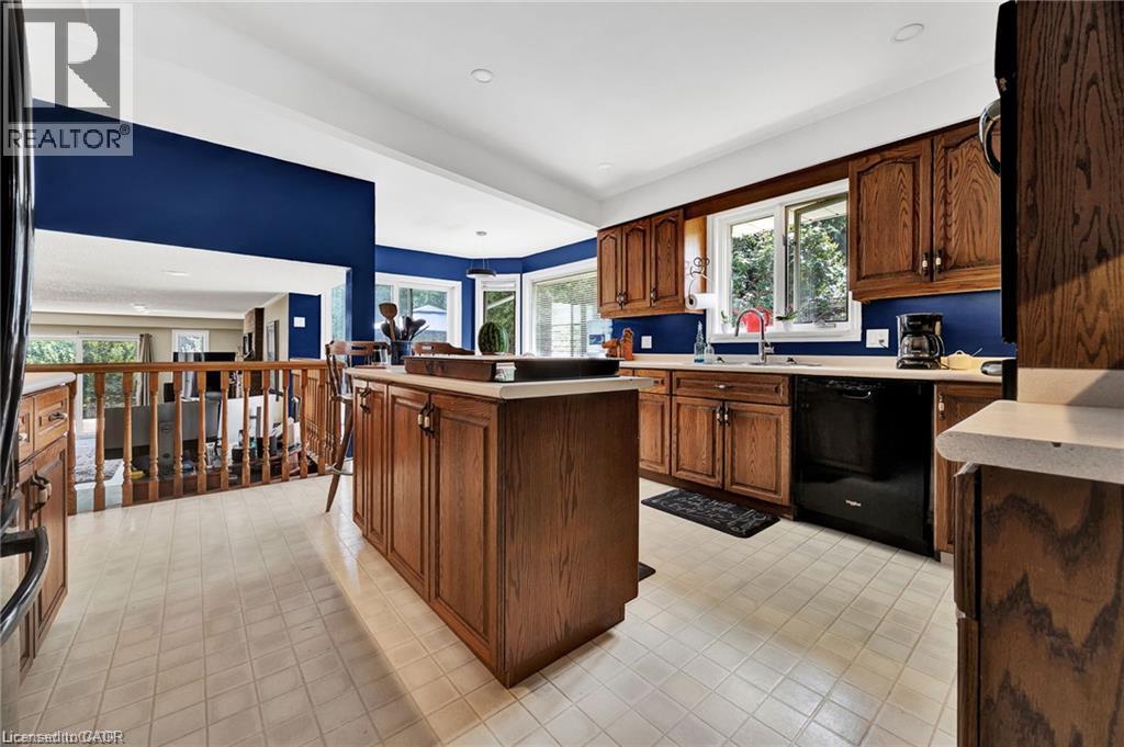 1 Danube Drive Property Photo 9