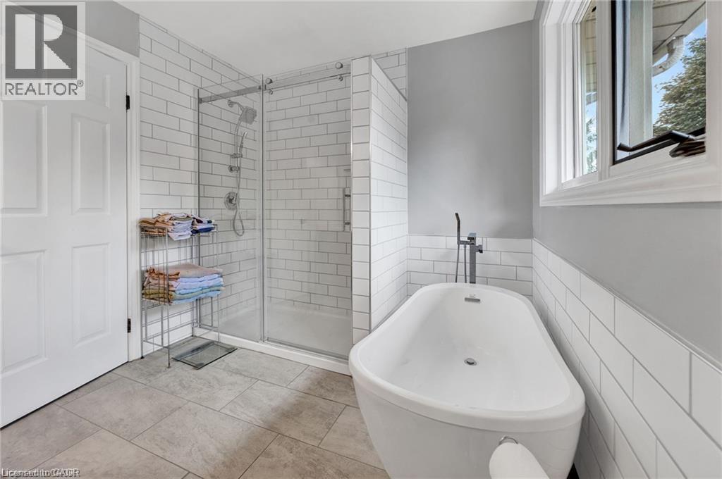 1 Danube Drive Property Photo 17