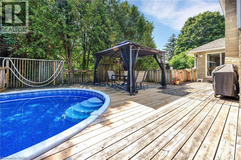 1 Danube Drive Property Photo 32