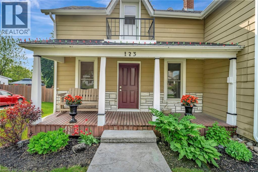 123 Blandford Street Property Photo 3