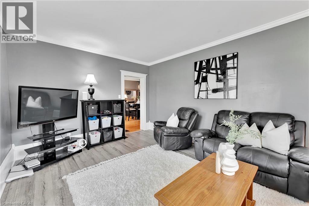 123 Blandford Street Property Photo 9