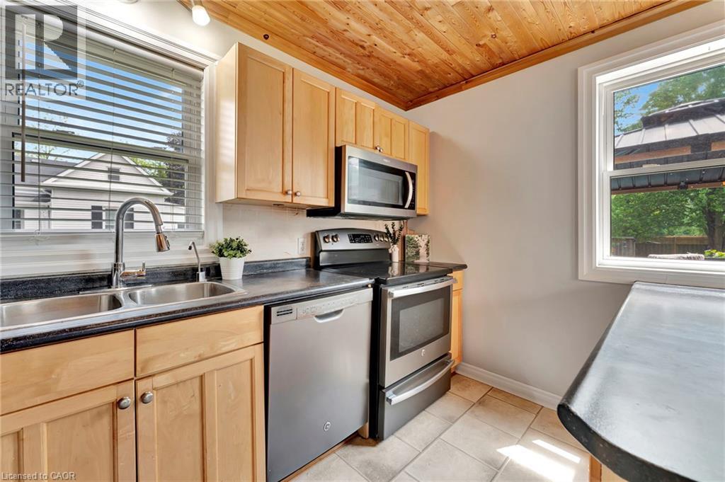123 Blandford Street Property Photo 16