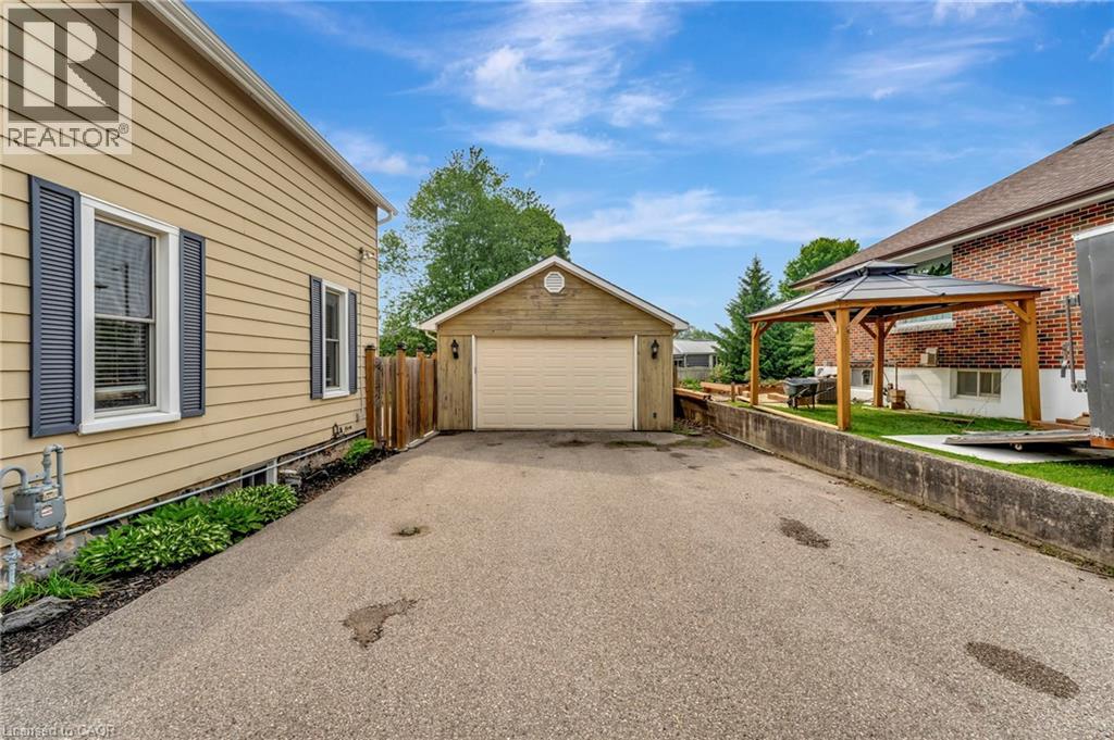 123 Blandford Street Property Photo 31