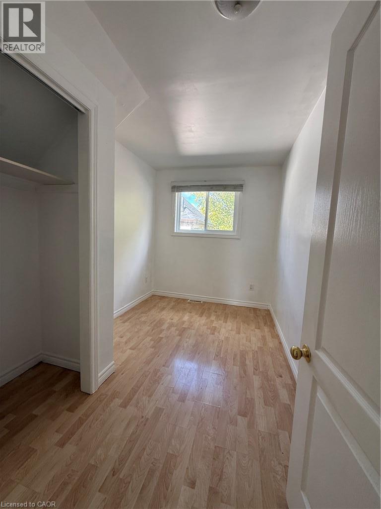 1087 Cannon Street E Property Photo 7
