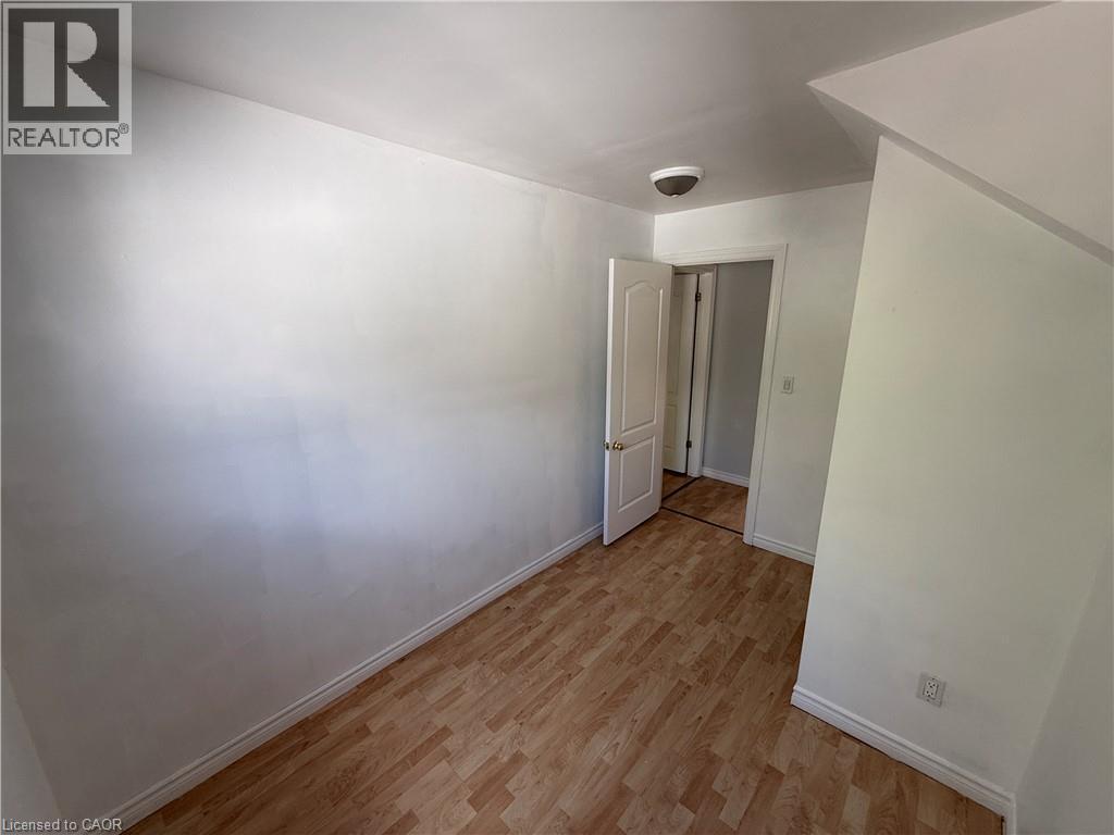 1087 Cannon Street E Property Photo 8