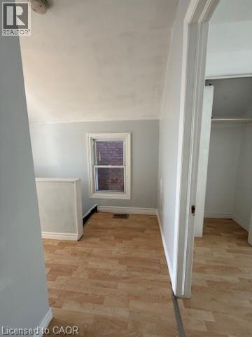 1087 Cannon Street E Property Photo 11