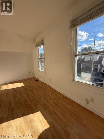 1087 Cannon Street E Property Photo 13