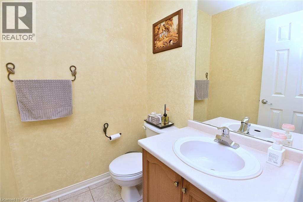 22 Moore Crescent Property Photo 22