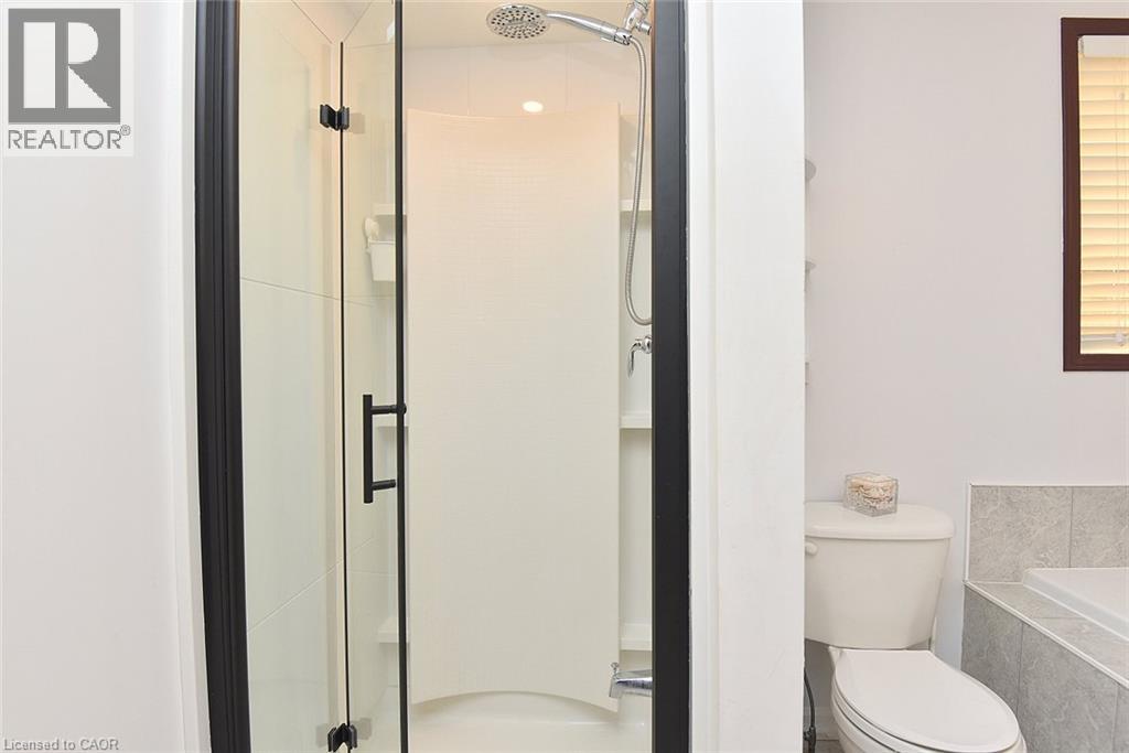22 Moore Crescent Property Photo 29