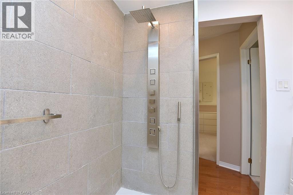 22 Moore Crescent Property Photo 38