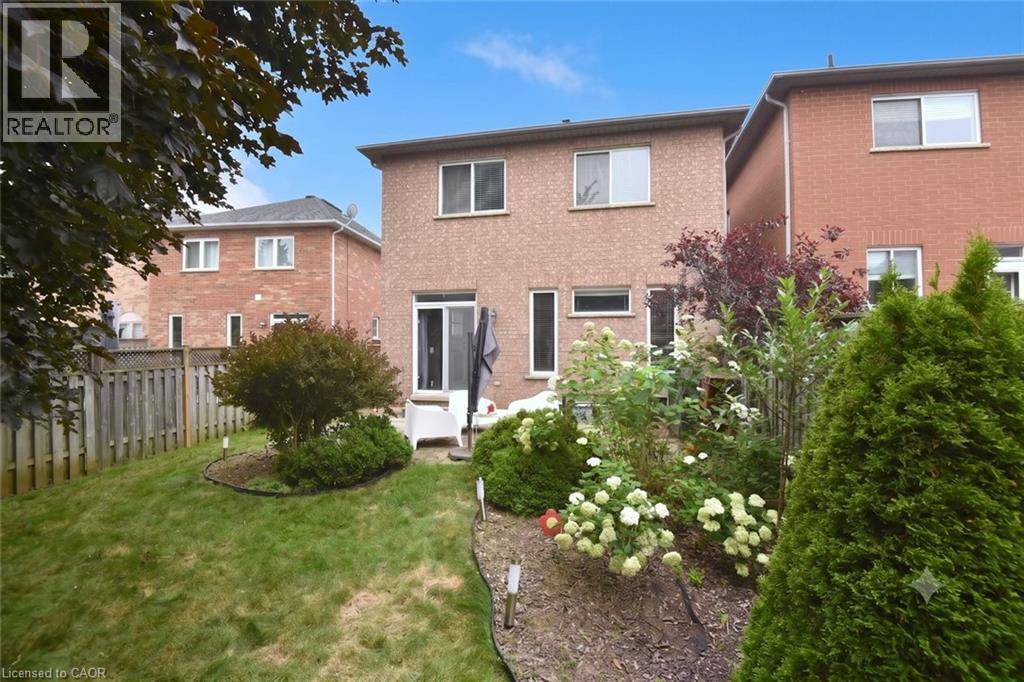 22 Moore Crescent Property Photo 41