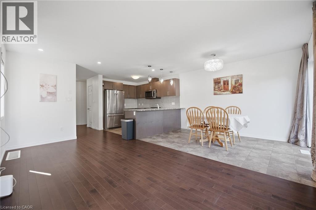 135 Hardcastle Drive Unit# 85 Property Photo 15