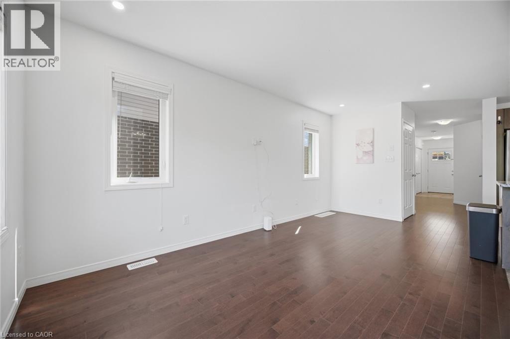 135 Hardcastle Drive Unit# 85 Property Photo 16