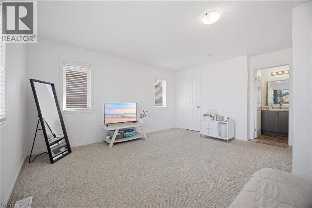 135 Hardcastle Drive Unit# 85 Property Photo 28