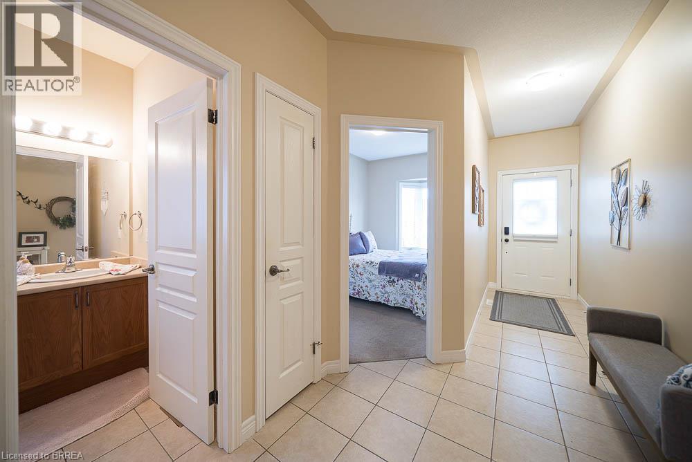 15 Millcroft Drive Property Photo 7