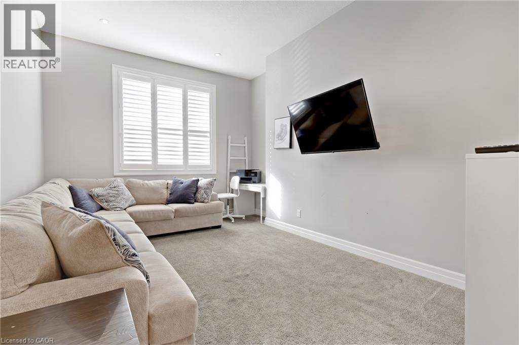 63 Sparrow Avenue Property Photo 18