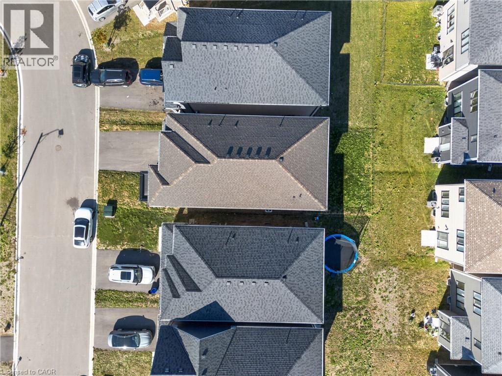 57 Wintergreen Crescent Property Photo 44
