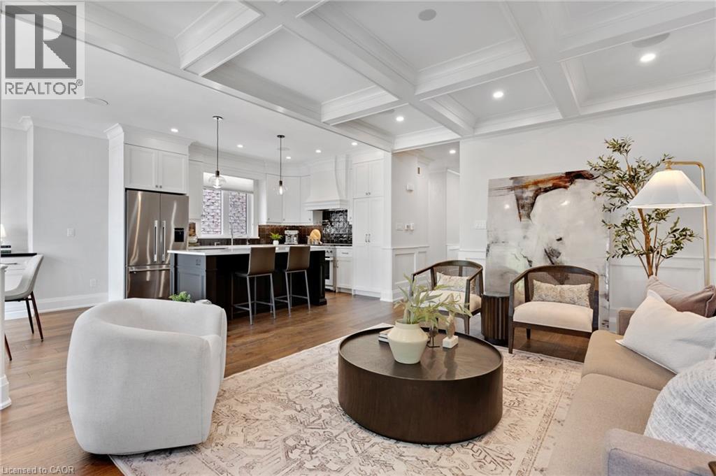 12 George Street Property Photo 6