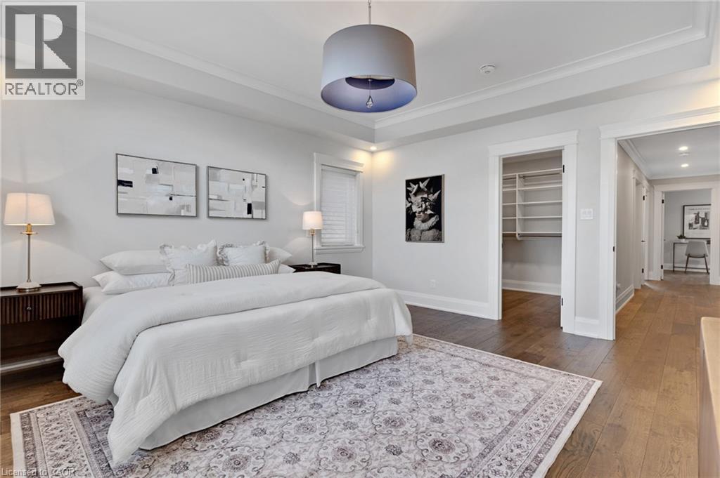 12 George Street Property Photo 17
