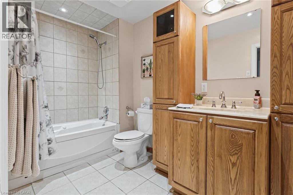 3974 Midhurst Lane Property Photo 18