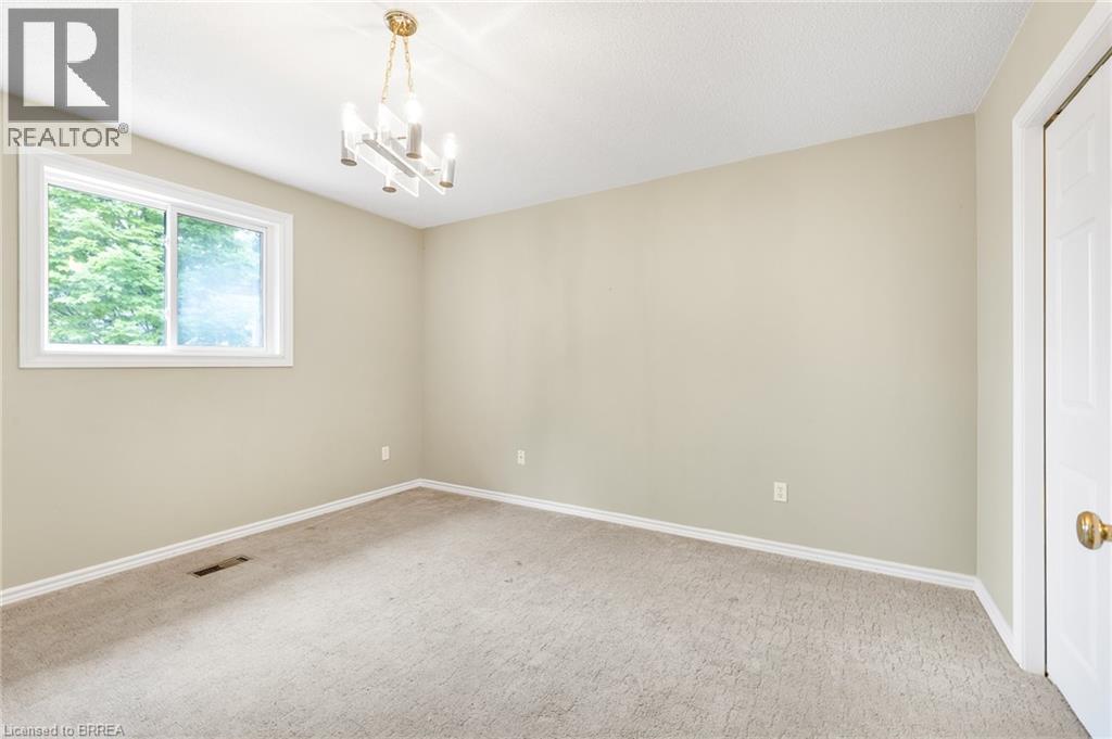 570 West Street Unit# 2 Property Photo 6