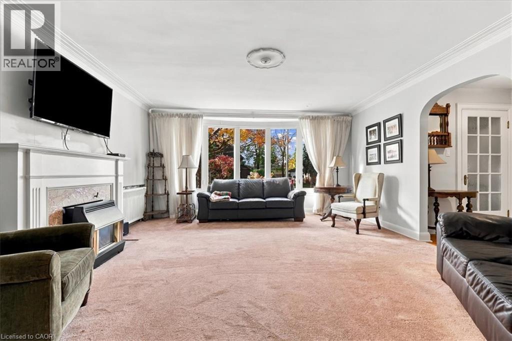 85 Hungerford Road Property Photo 11