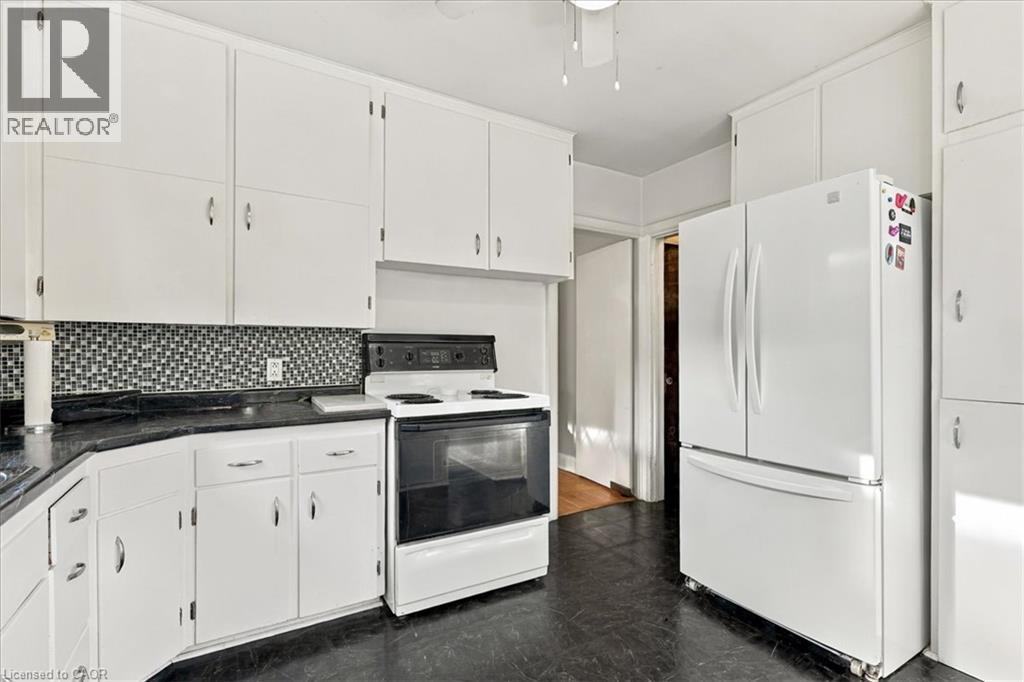 85 Hungerford Road Property Photo 16
