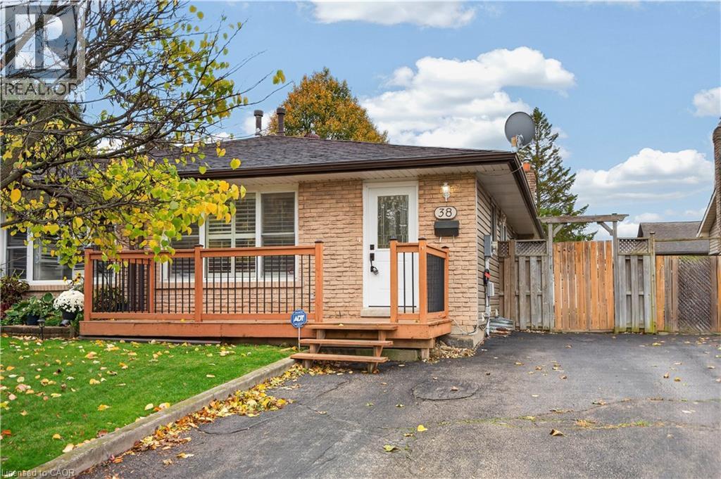 38 Southglen Road Property Photo 1