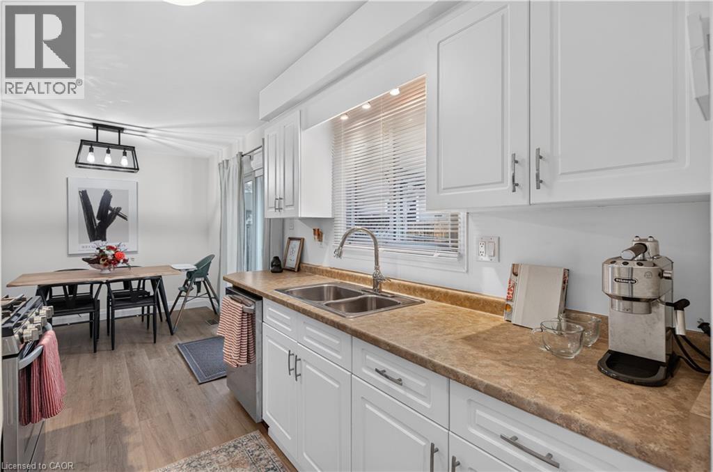 38 Southglen Road Property Photo 14