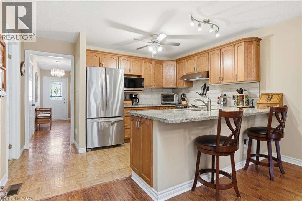 9 Kinsman Court S Property Photo 15