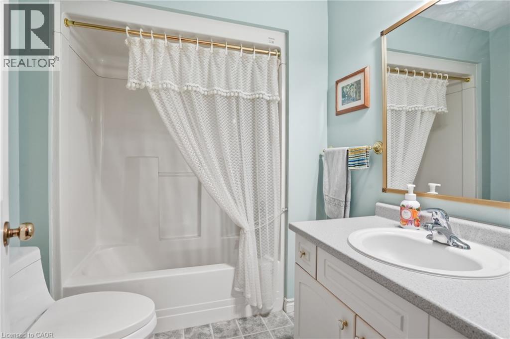 9 Kinsman Court S Property Photo 24