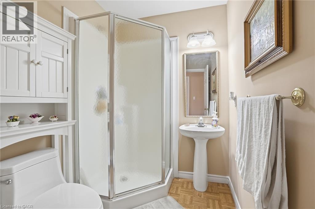 9 Kinsman Court S Property Photo 28