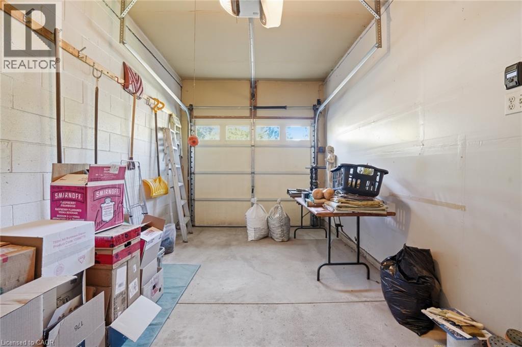 9 Kinsman Court S Property Photo 31