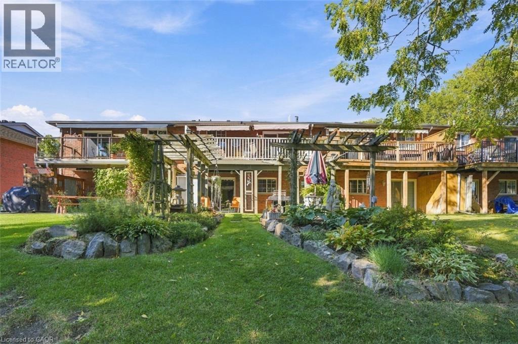 9 Kinsman Court S Property Photo 33