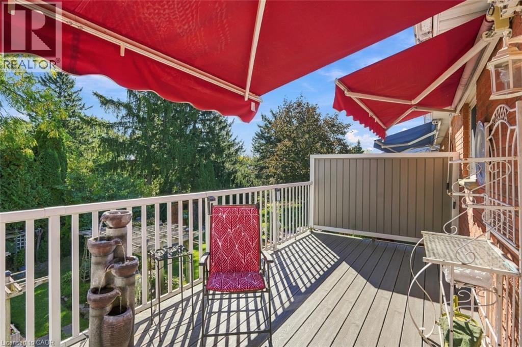 9 Kinsman Court S Property Photo 34