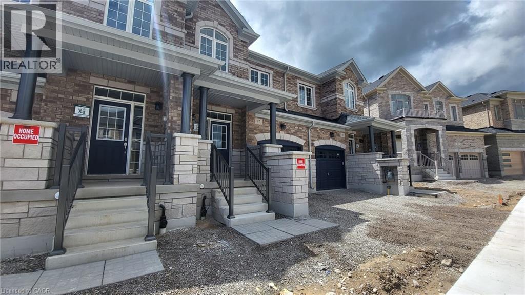 47 GLEDHILL Crescent Property Photo 1