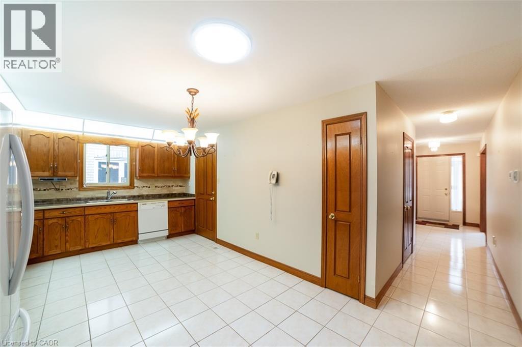 147 Locheed Drive Unit# Main Property Photo 5