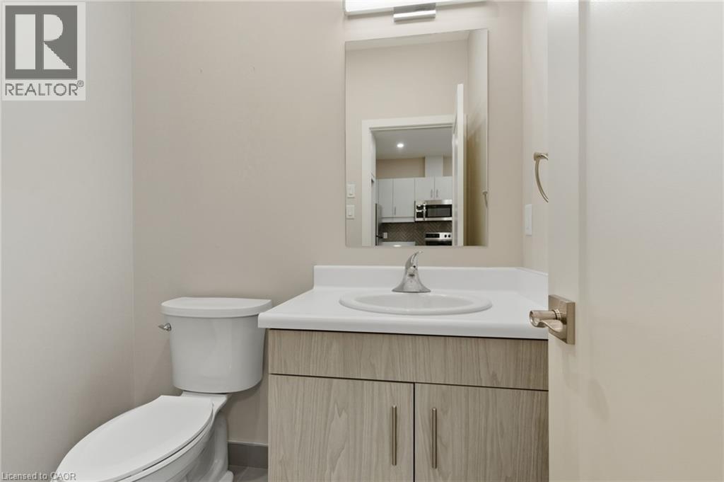 2668 Binbrook Road Unit# 204 Property Photo 10