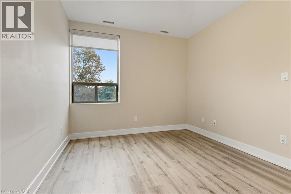 2668 Binbrook Road Unit# 204 Property Photo 11