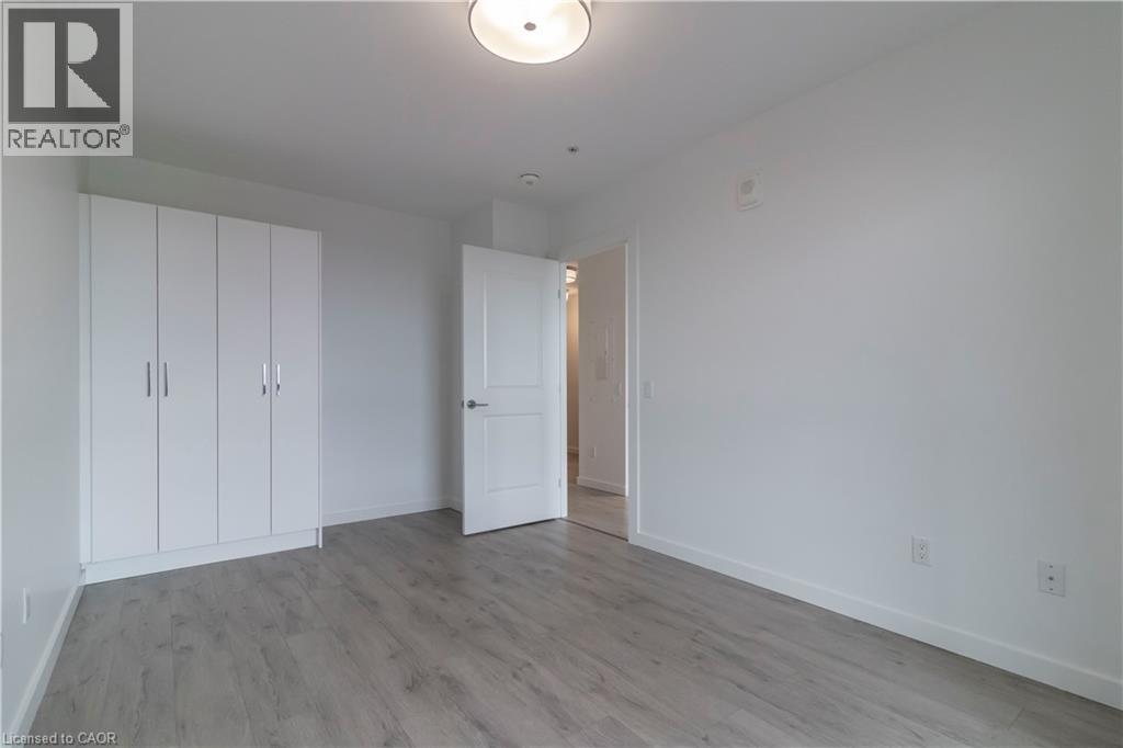 181 King Street S Unit# 1411 Property Photo 19