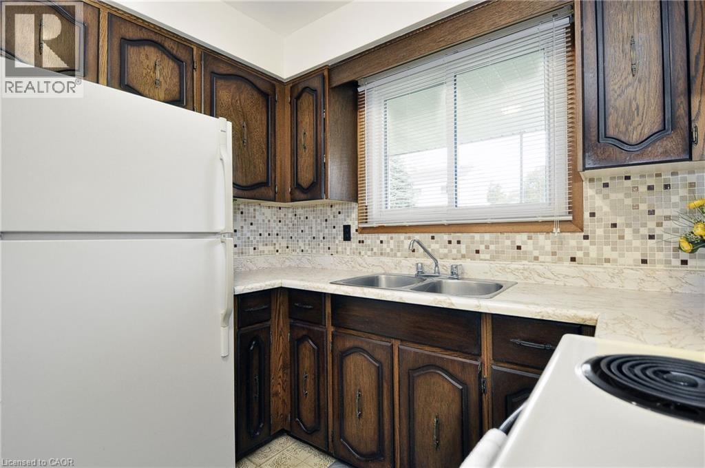 113 First Avenue W Property Photo 9