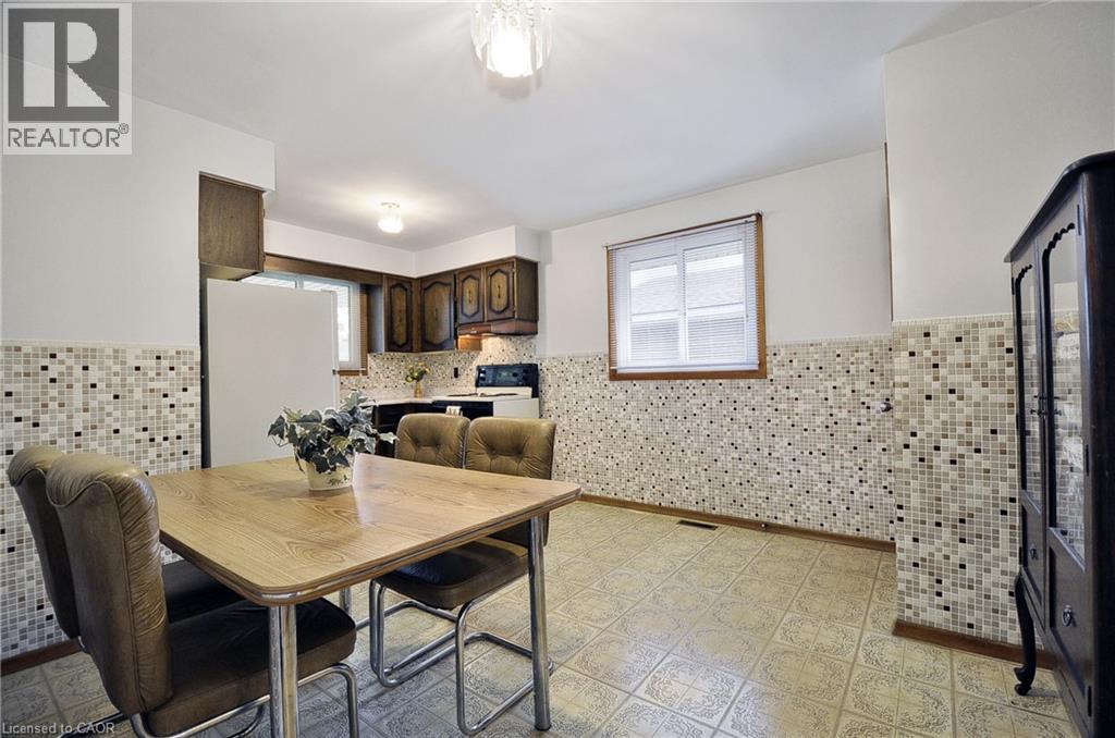 113 First Avenue W Property Photo 12