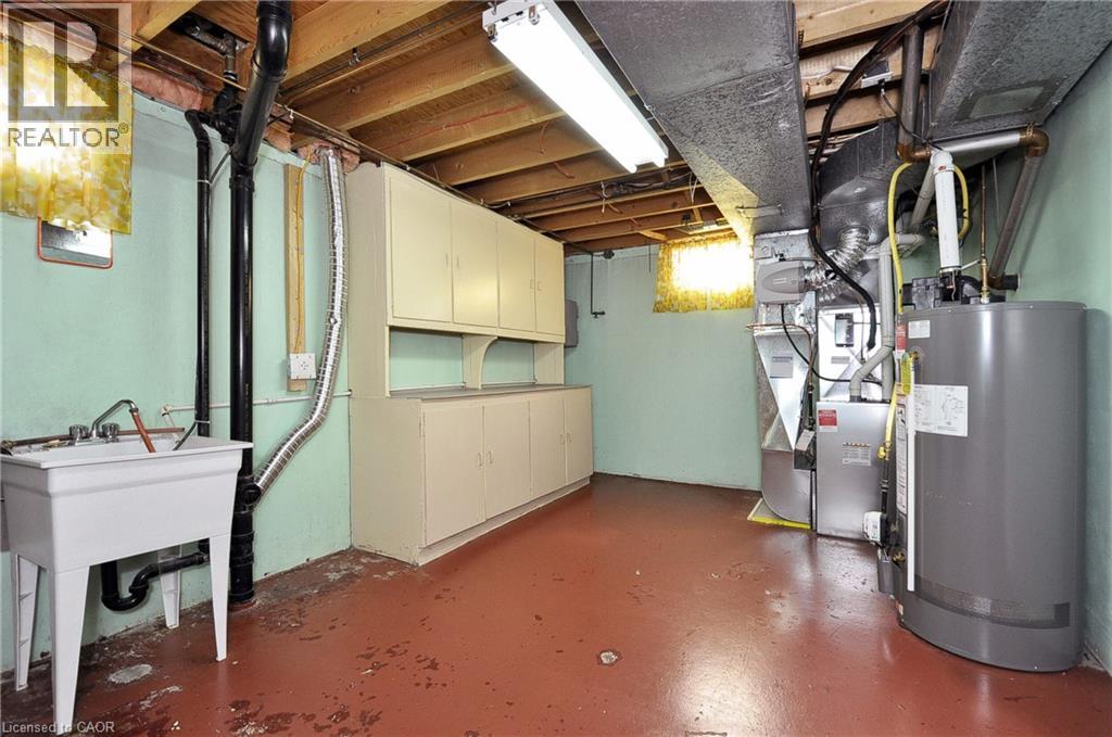 113 First Avenue W Property Photo 23
