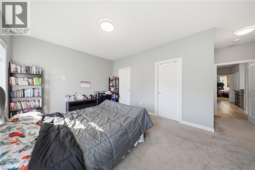 112 Honey Street Property Photo 22
