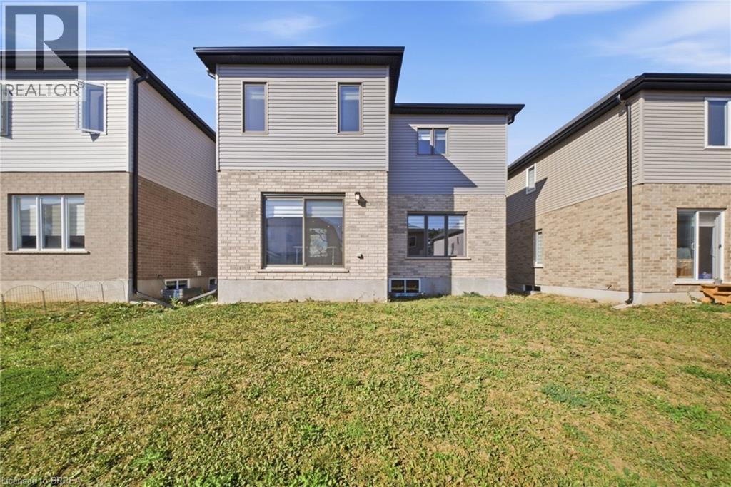 112 Honey Street Property Photo 25